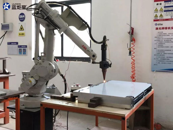 沐鸣2 | 智能激光焊接