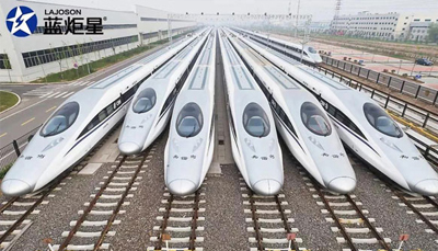 集成灶10大品牌，沐鸣2集成灶高铁站广告全覆盖