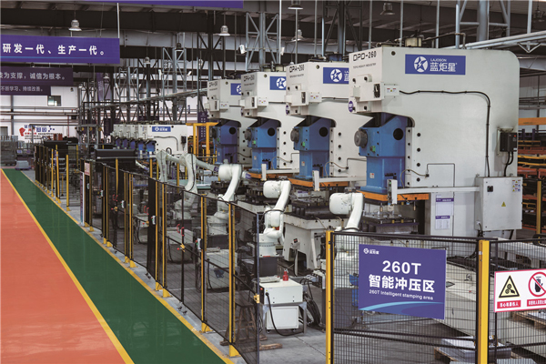 沐鸣2集成灶智能生产车间