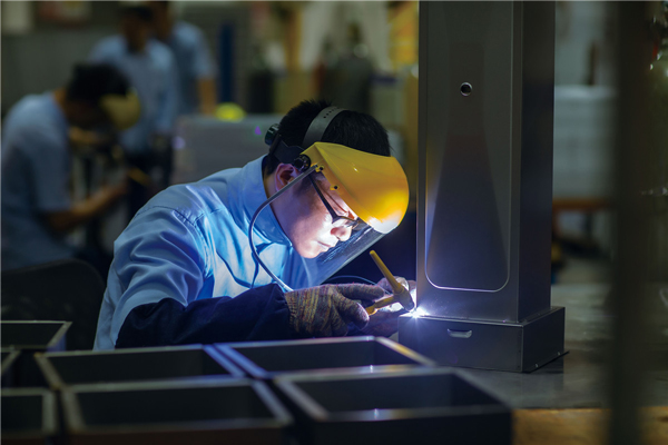 沐鸣2集成灶每一个细节精工细造